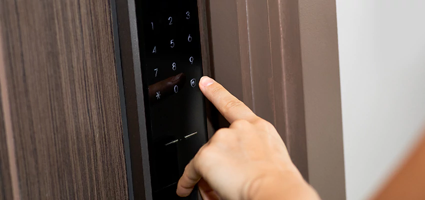 Smart Electric Locks Replacement Services in Bell Gardens, CA